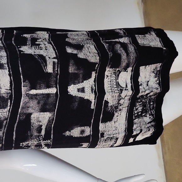 Ocasion Rhinestone Tank - Picture 3 of 8